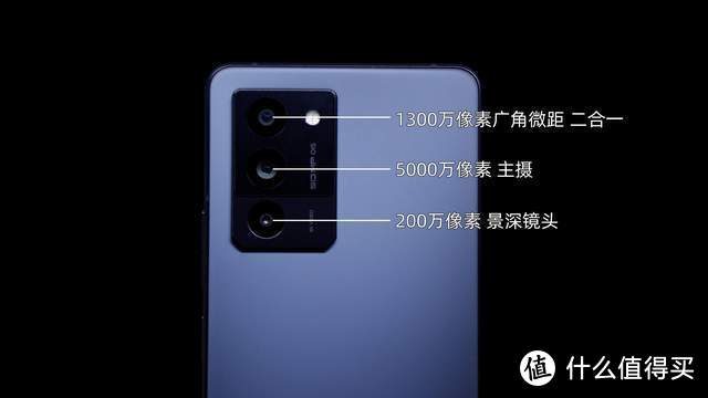 拯救者Y70体验：5100mAh+7.99mm，骁龙8+旗舰为何敢叫正装野兽？