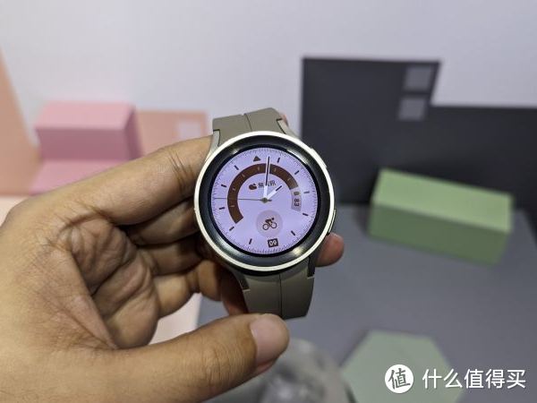 三星Galaxy Watch 5系列发布：3种规格，轻盈设计，为专业运动用户准备Pro版本