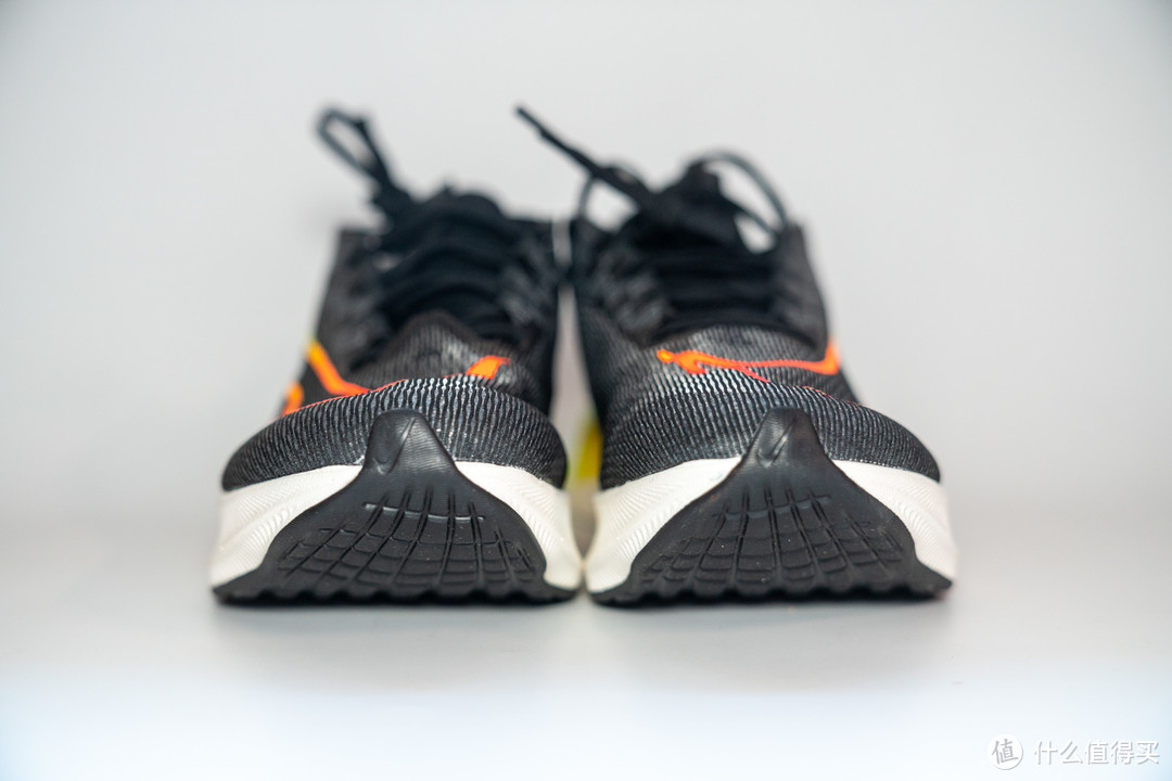 Nike Zoom Fly 4——颜值高，性价比的跑鞋
