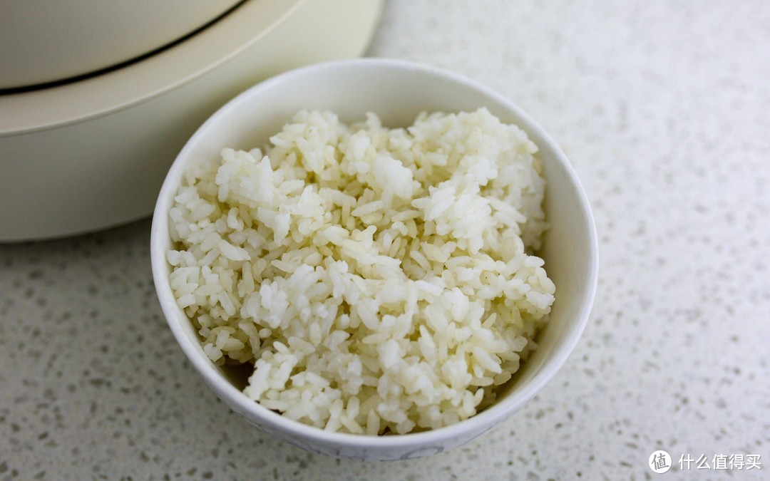 能做出小时候的沥米饭——蓝宝蒸汽米汤电饭煲，我家的煮饭神器