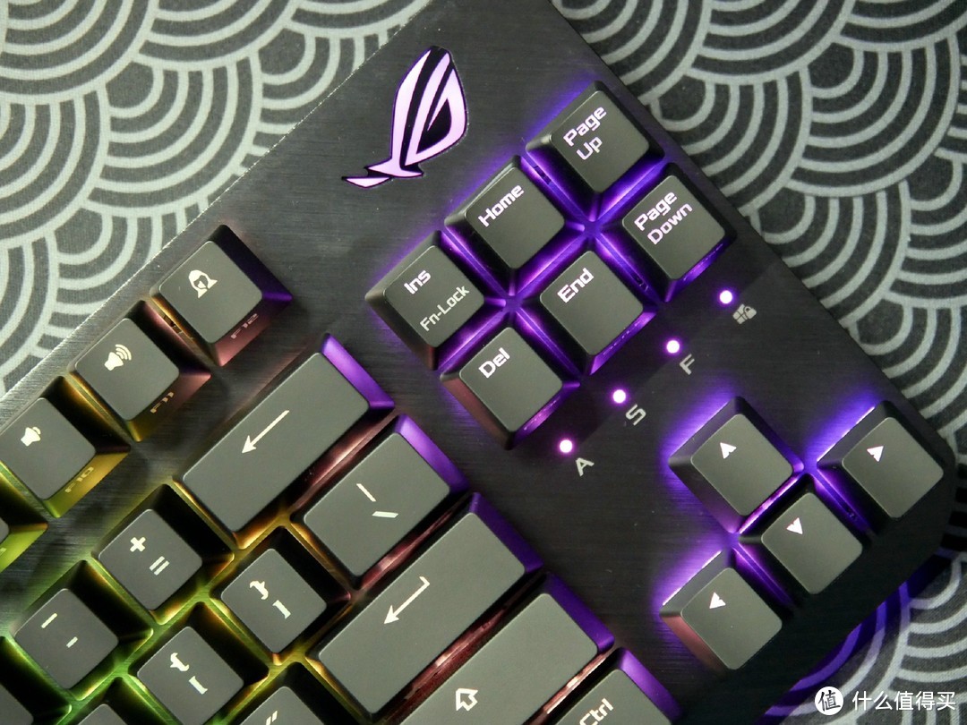 不一样的轴体体验——ROG 游侠NX TKL 机械键盘