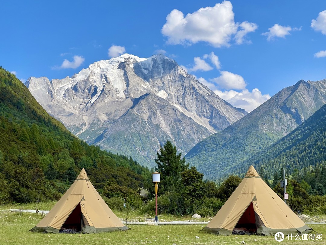 领克09挑战藏区四大神山之一，自驾﻿亚拉雪山之旅