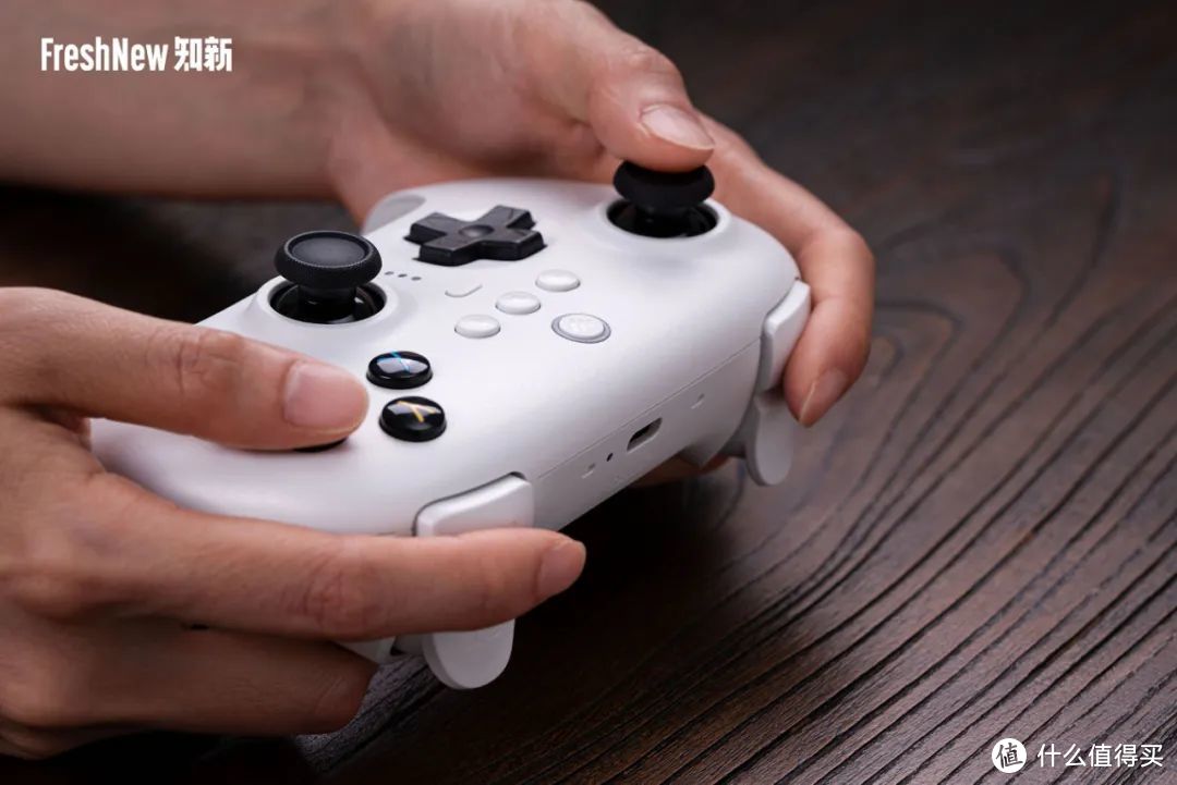 「八位堂8BitDo」联合创始人7问：9年深耕游戏外设产品，年度重磅新品惊艳亮相，赋能玩家沉浸式游戏体验