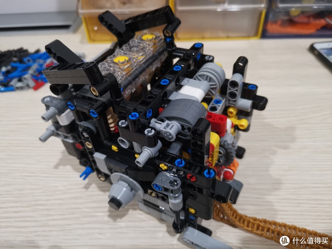 LEGO 机械组系列 42130 宝马摩托车M1000RR 最还原摩托车 评测