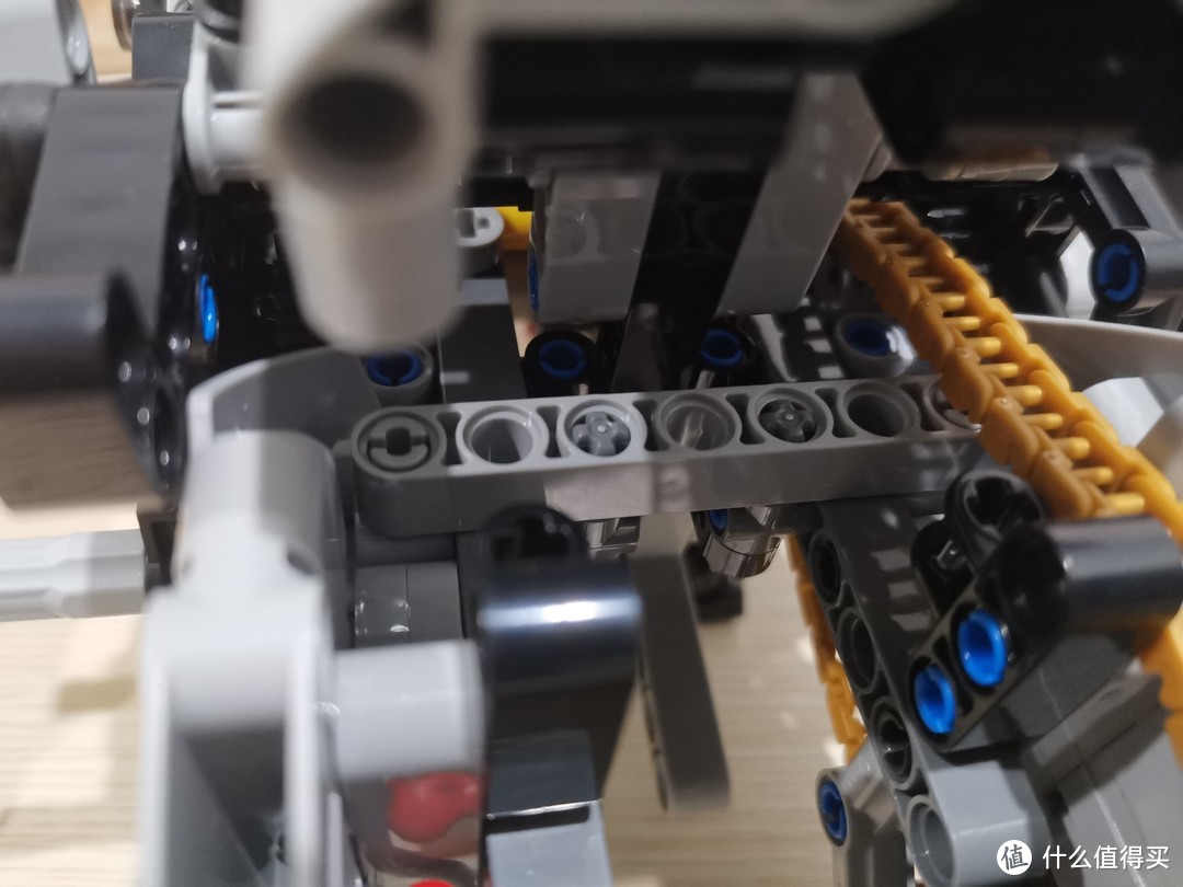 LEGO 机械组系列 42130 宝马摩托车M1000RR 最还原摩托车 评测