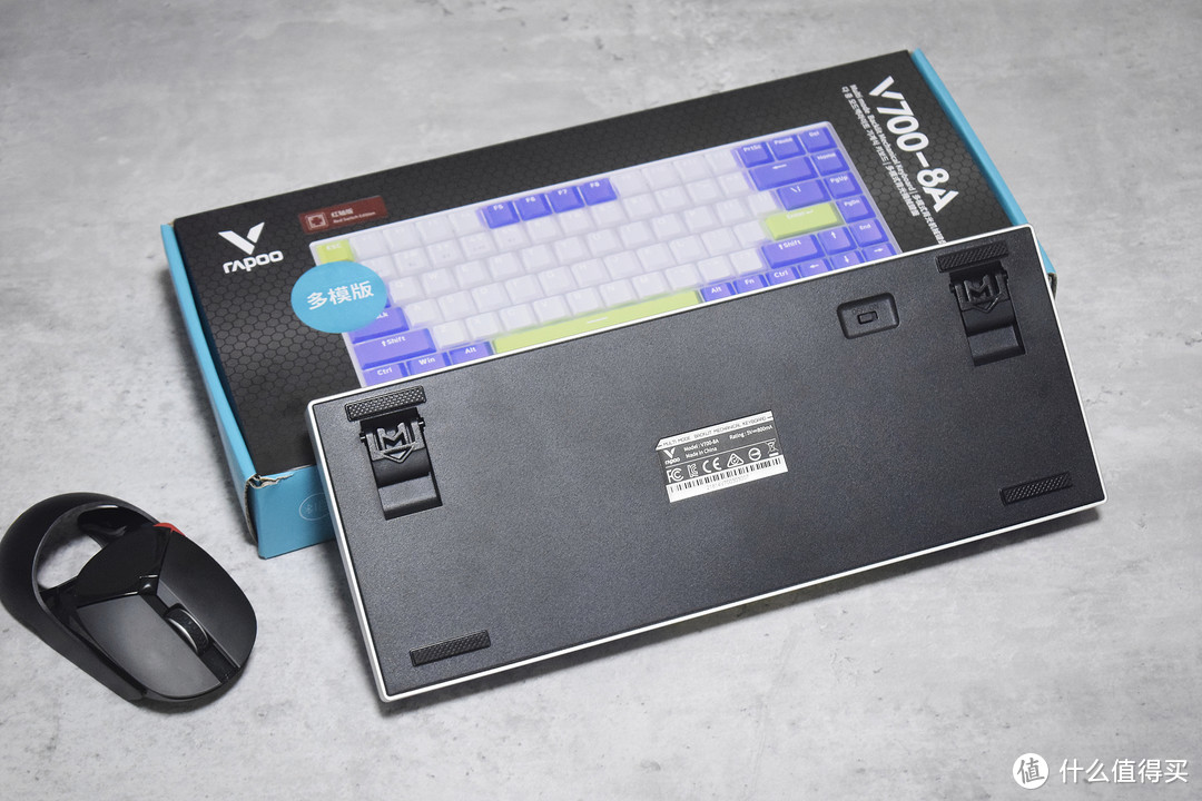84键紧凑布局，只为更好的服务于你！雷柏V700-8A多模机械键盘体验