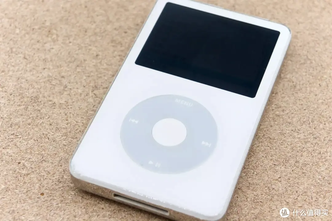 乔帮主的句号！借着iPod video来怀念Apple的音乐基因