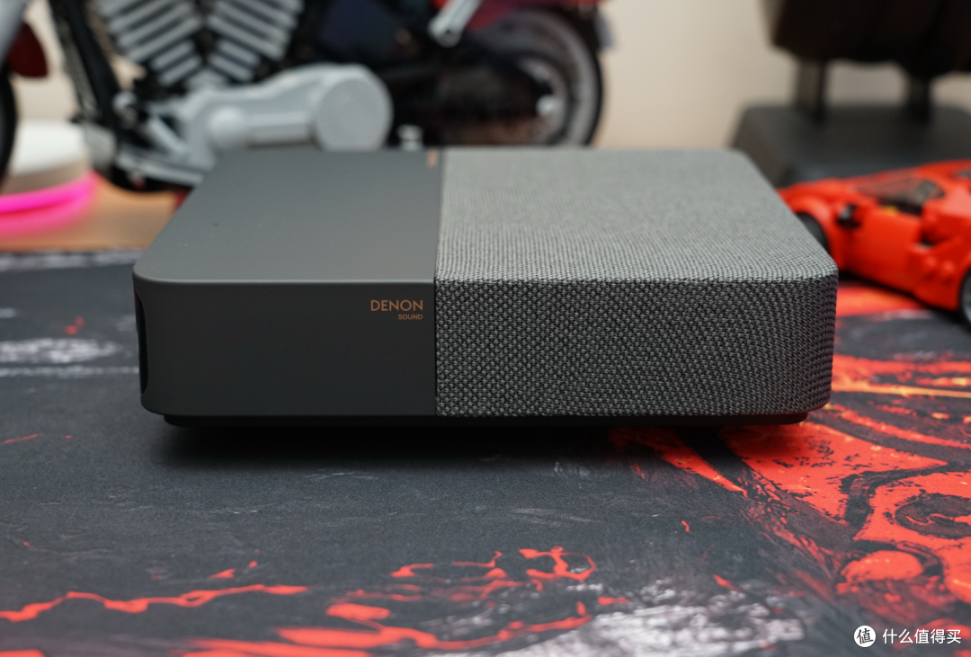 既生瑜何生亮?更小,更强!峰米S5激光投影仪 VS 极米 NEW Z6X