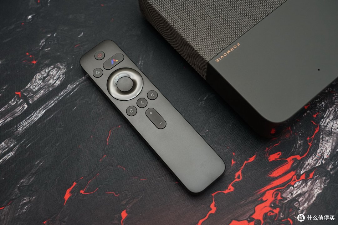 既生瑜何生亮?更小,更强!峰米S5激光投影仪 VS 极米 NEW Z6X