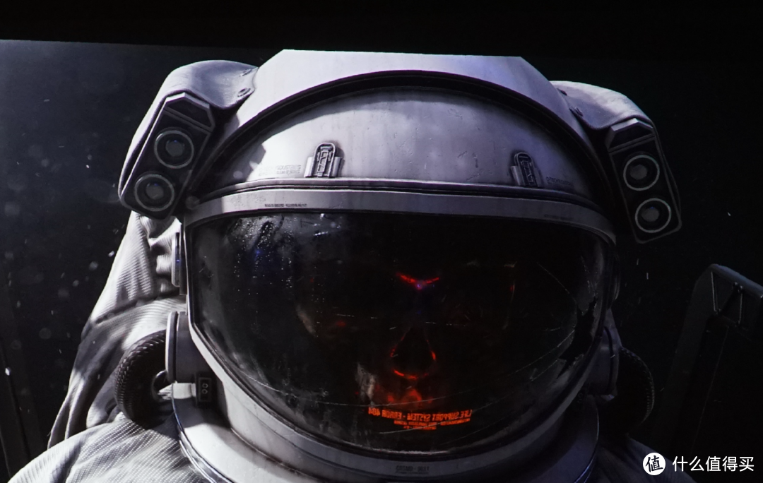 既生瑜何生亮?更小,更强!峰米S5激光投影仪 VS 极米 NEW Z6X