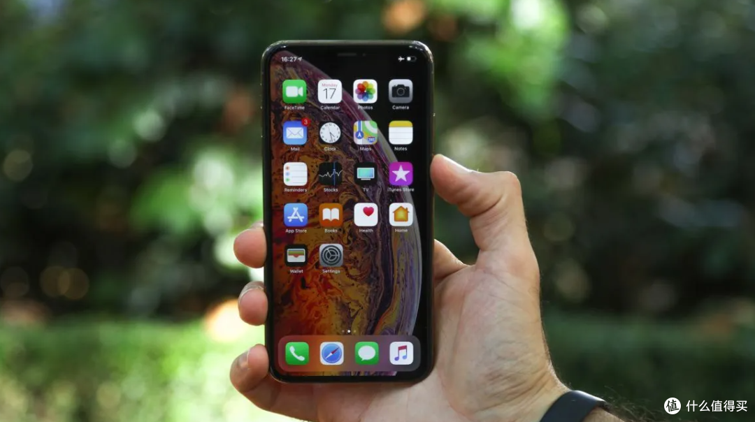 iPhone到底是一年一换？还是隔几年一换合适？