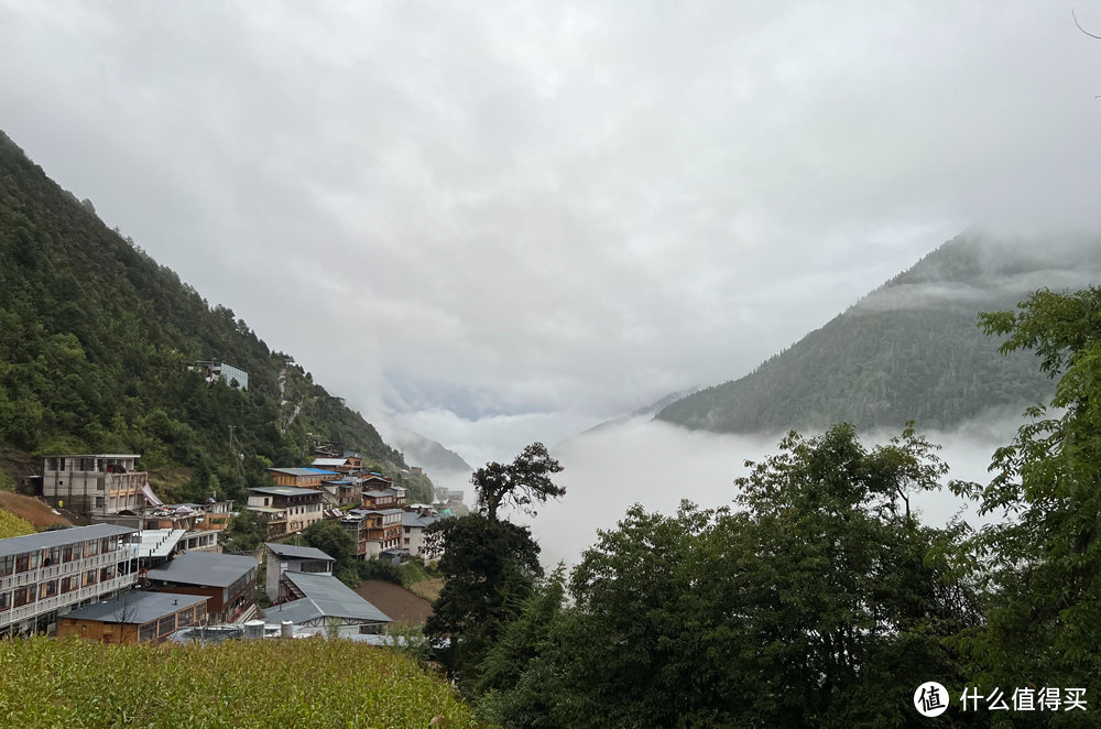 迪庆雨崩登山，香格里拉徒步，丽江古城摆烂：一份强有力的实战攻略