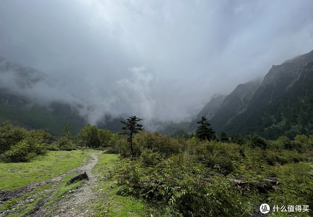 迪庆雨崩登山，香格里拉徒步，丽江古城摆烂：一份强有力的实战攻略