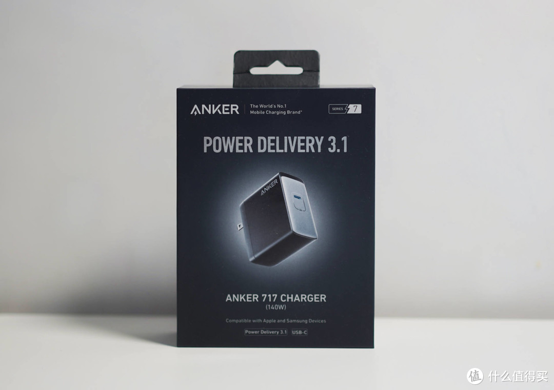 Anker 717 140W单口快充充电器：Mac的最佳伴侣，续航小利器