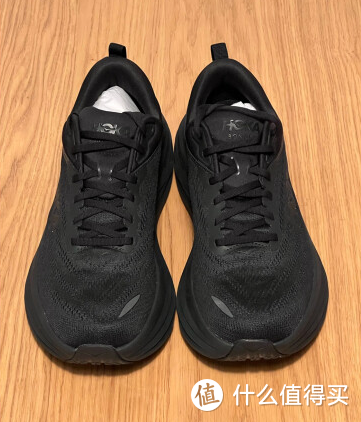 不要再穿Nike和Adidas了，最热门的5个跑鞋品牌推荐