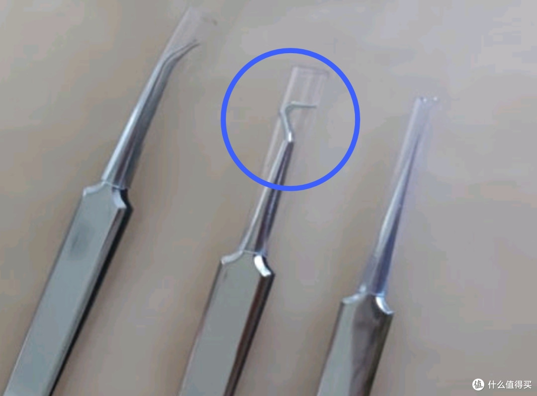 困扰了我20多年的顽固黑头，终于被我解决了！！不挤、不出门、不用任何护肤品，太棒了