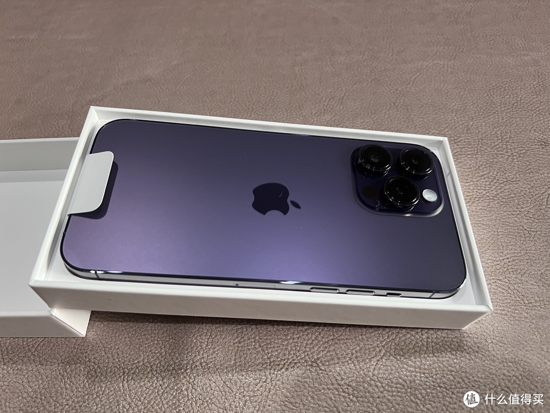 iPhone 14Pro Max 紫色 + PITAKA  600D 凯夫拉 黑灰斜纹 磁吸壳 简单开箱 简单点评