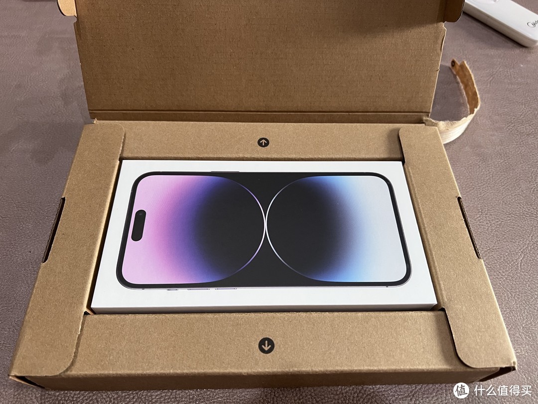 iPhone 14Pro Max 紫色 + PITAKA  600D 凯夫拉 黑灰斜纹 磁吸壳 简单开箱 简单点评