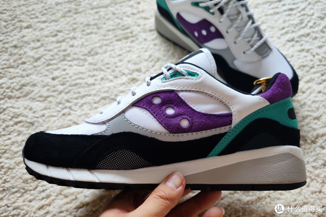 Saucony Into the Void与Kangaroos 啤酒花联名分享