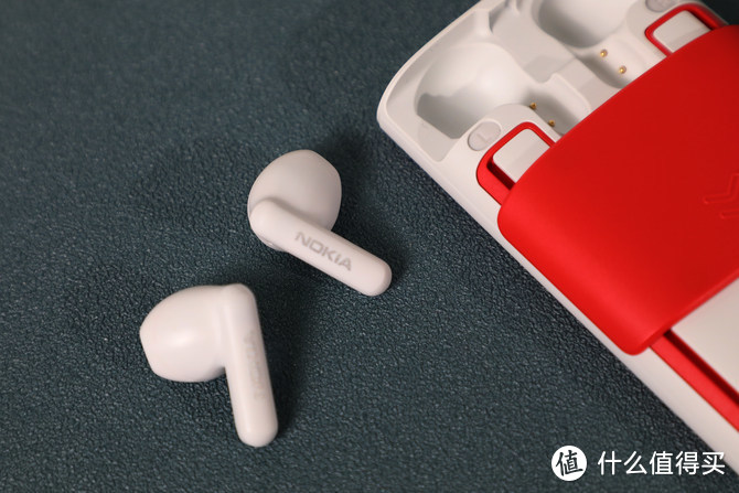 经典复刻 新增TWS耳机功能 诺基亚5710 XpressAudio评测