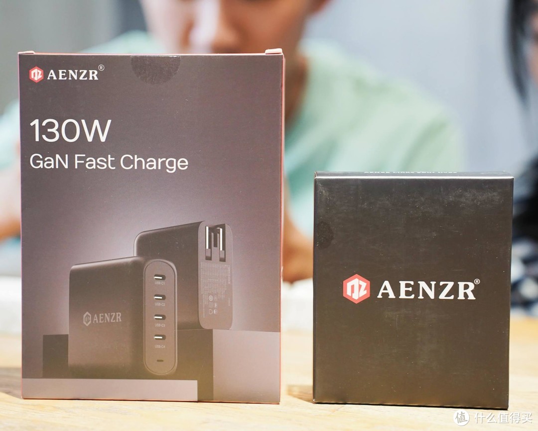 AENZR 130W氮化镓快充充电器：4口高速快充，双充黑科技登场