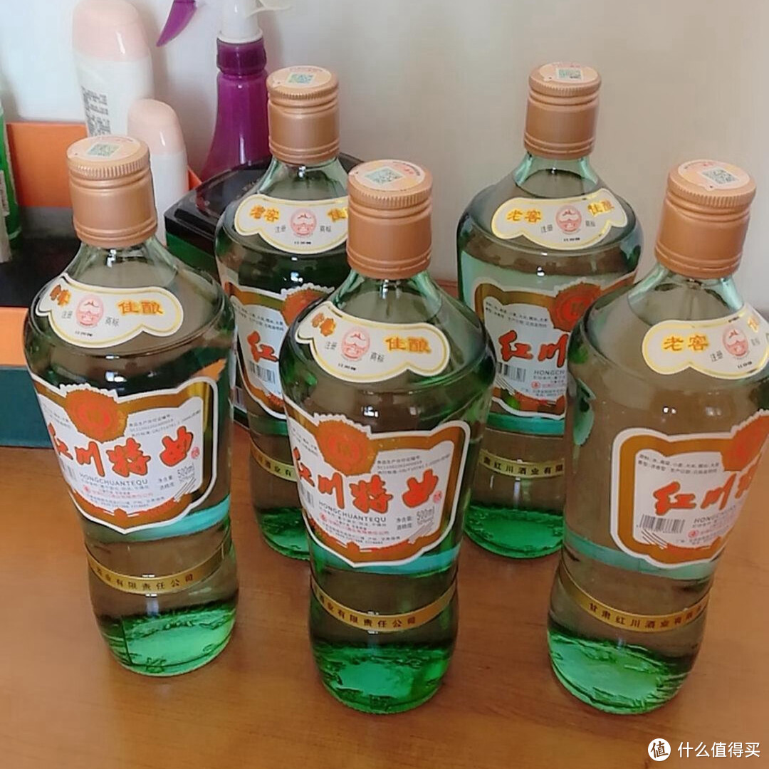 烟酒行买酒时，碰到5款白酒别错过，都是良心纯酿，品质高又好喝