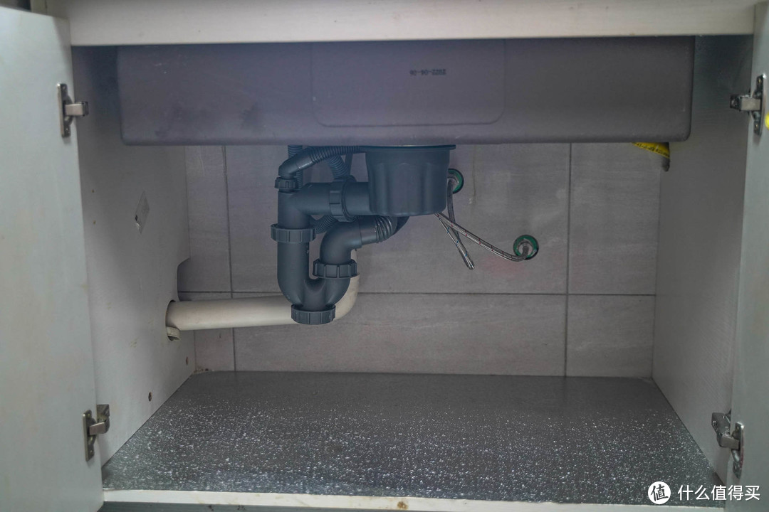 厨房升级篇一:悍高纳米水槽解决了空间小的问题