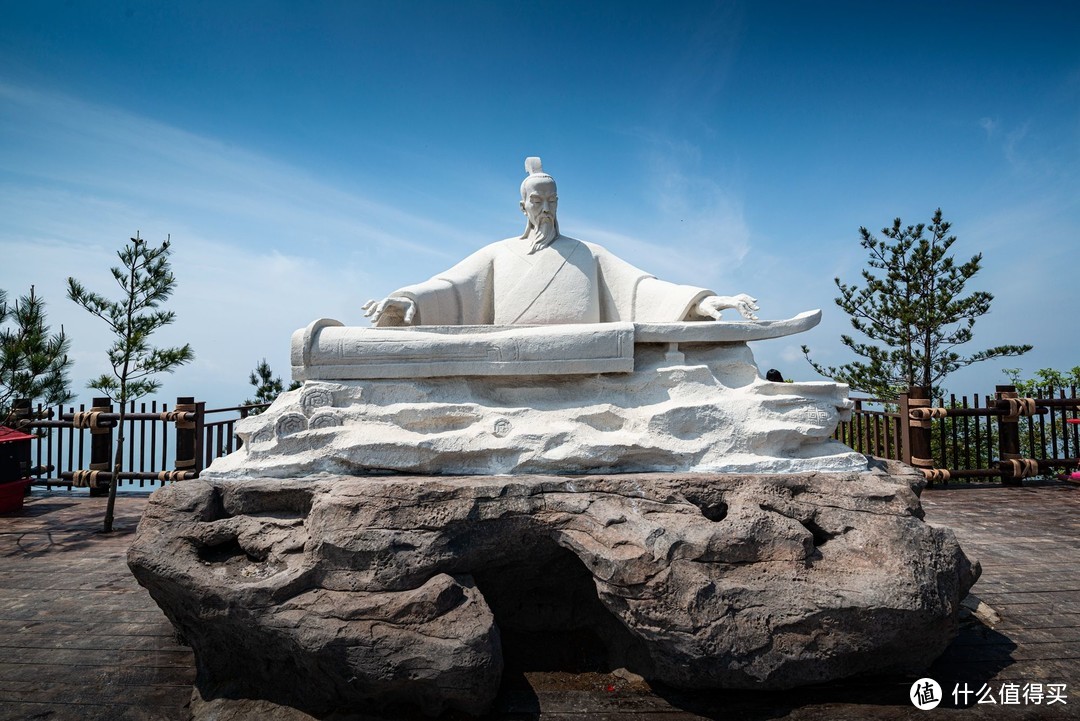 三峡之巅上面的景色