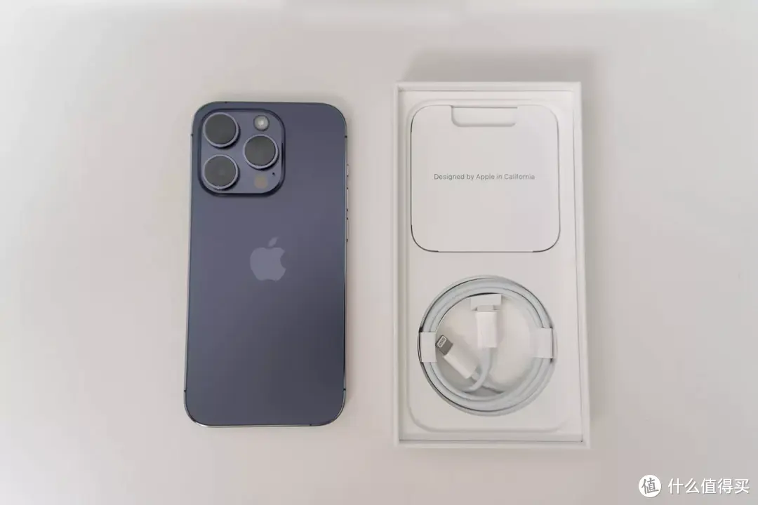 国行首发入手紫色iPhone14 Pro，一枚新果粉的初上手使用体验及新机配件选择