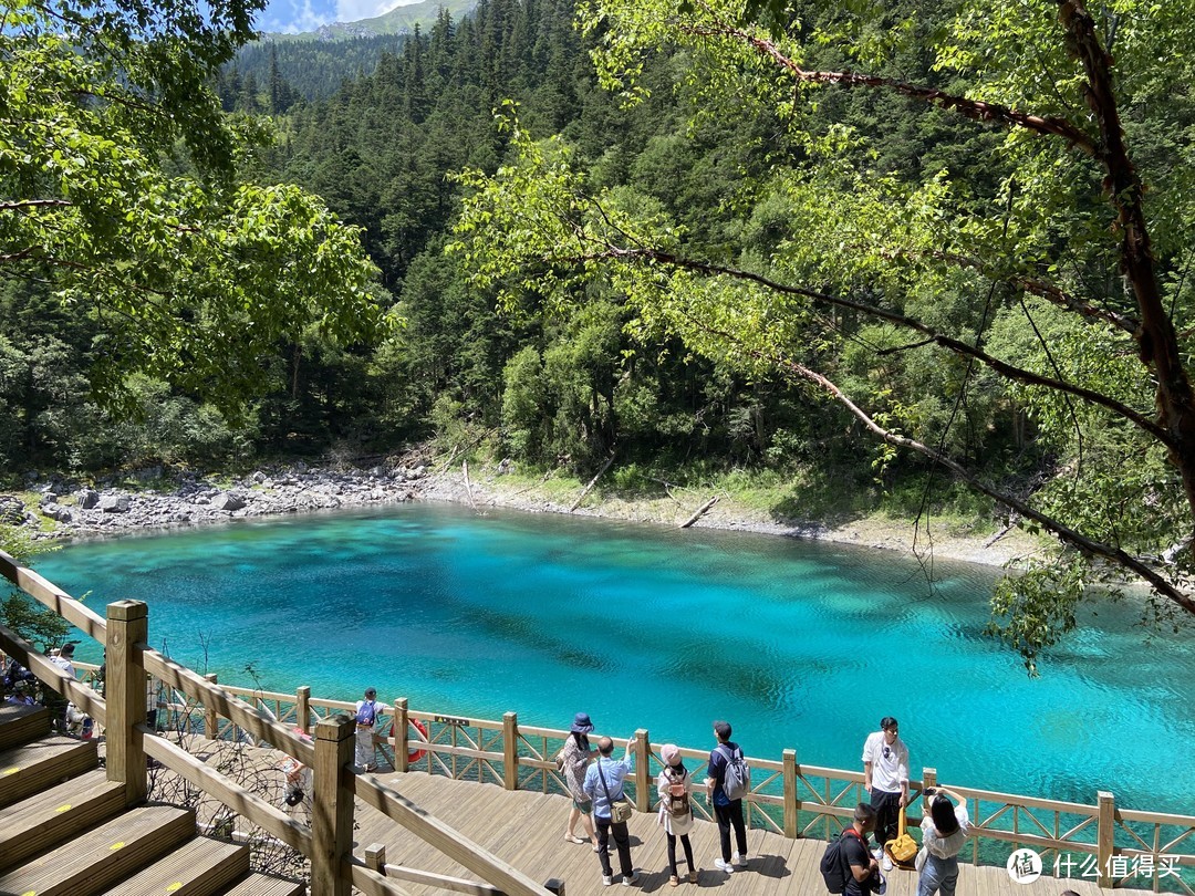 我上一次看到这么美的湖泊还在上一次