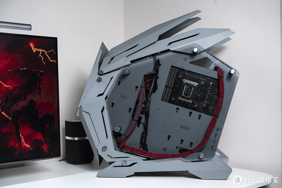 厌倦了常规形态的机箱?来点新鲜的,乔思伯mod-3 mini装机展示