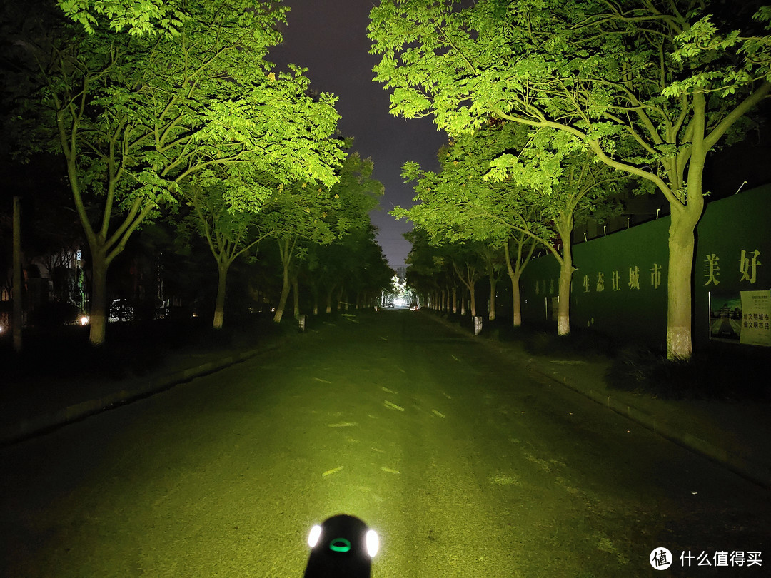 户外夜骑，照亮你回家的路！迈极炫SF1800车灯体验