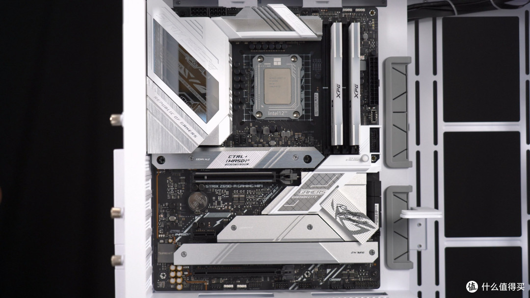 30不香40香?YOGO X1游戏装机 12900K+RTX3080这配置真的香