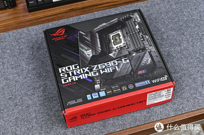 变脸熊猫——华硕ROG Z690G+九州风神魔方CH370装机展示