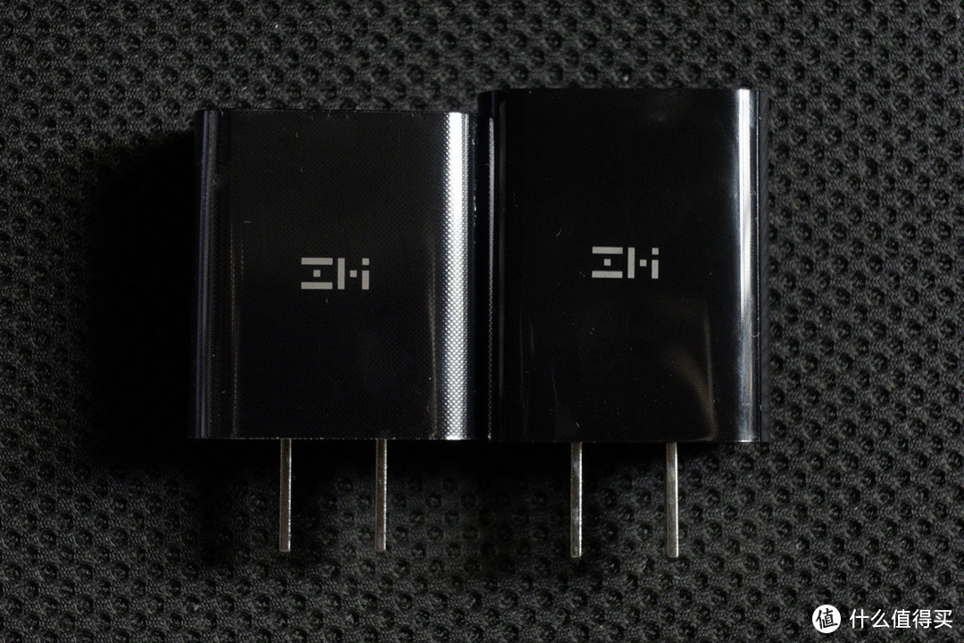 平价iPhone充电头选择——ZMI HA716充电头