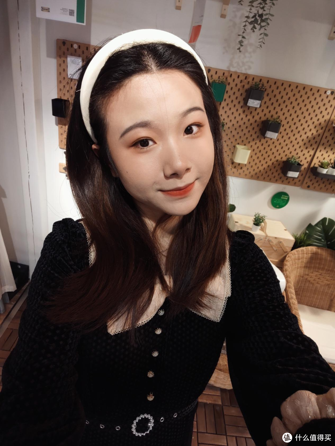 小米新出的手机,长得也太小仙女了吧!