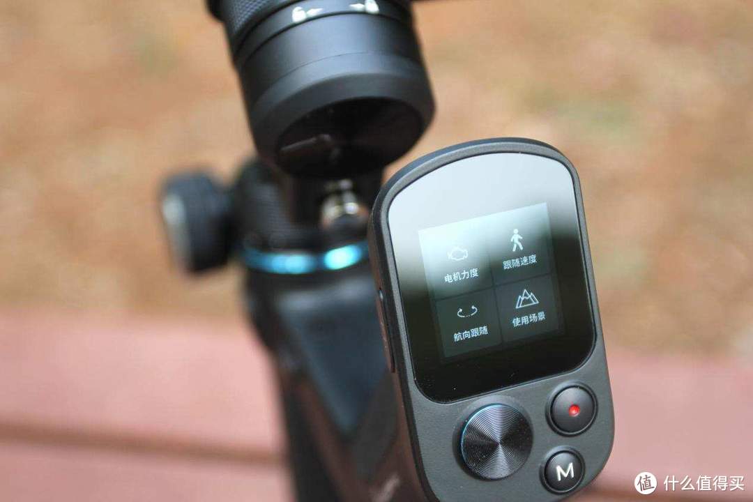 单反、微单、手机、运动相机全兼容，飞宇蝎子Mini稳定器小试