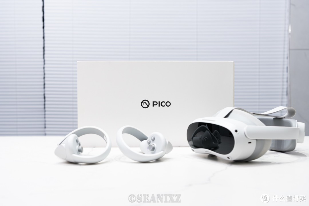 PICO4 128GB VRゴーグル-