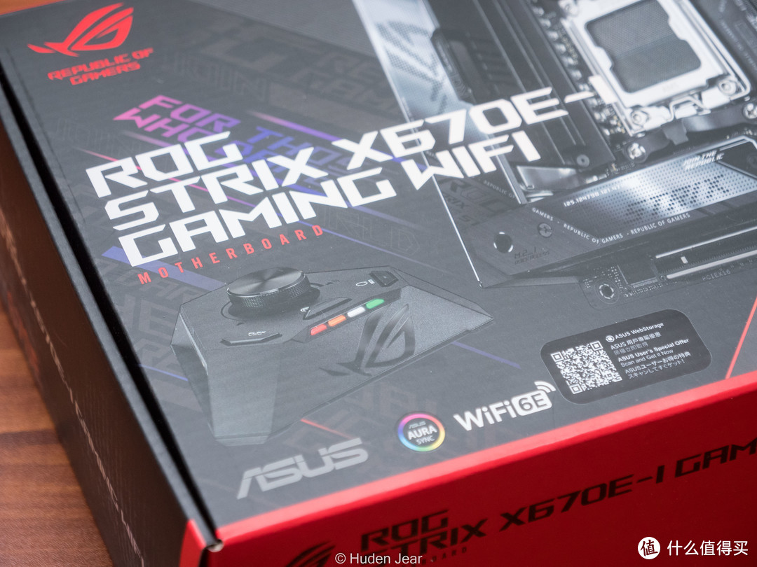 X670E的极限ITX首发！：华硕ROG STRIX X670E-I 主板开箱拆解