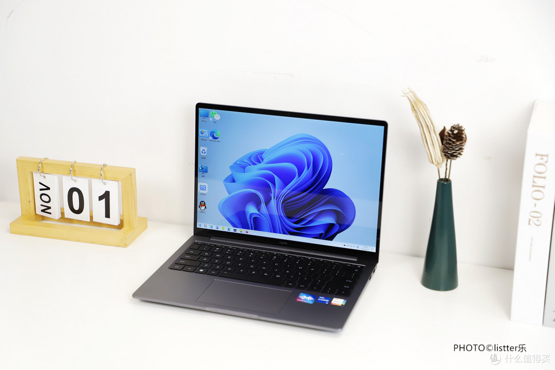 荣耀magicbook 14 2022图赏:12代酷睿高性能,超轻长续航都有了