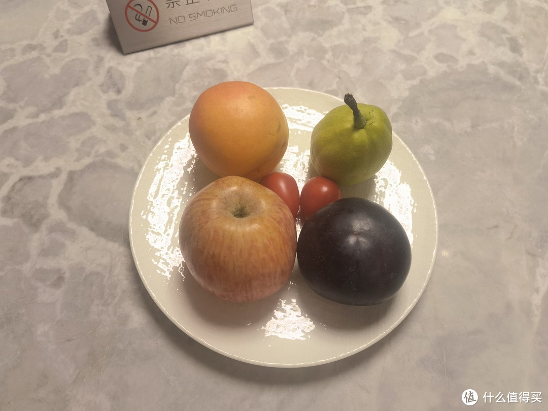 酒店的入住欢迎水果，比较的简单
