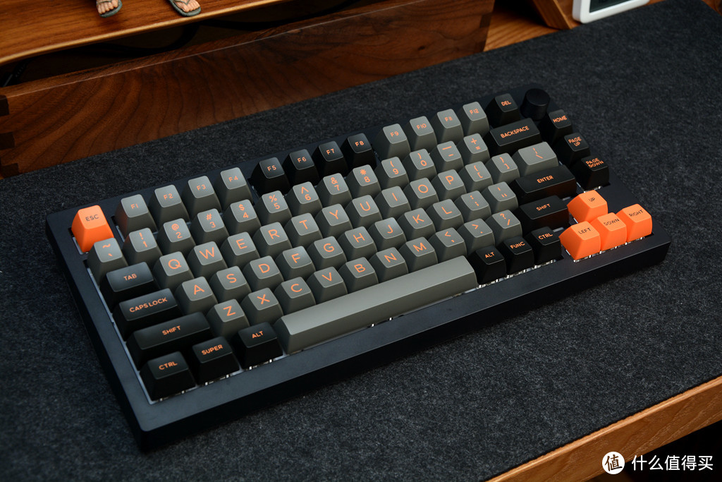 人生第一把客制化键盘就它了，贱驴A3落日橙客制化套件体验
