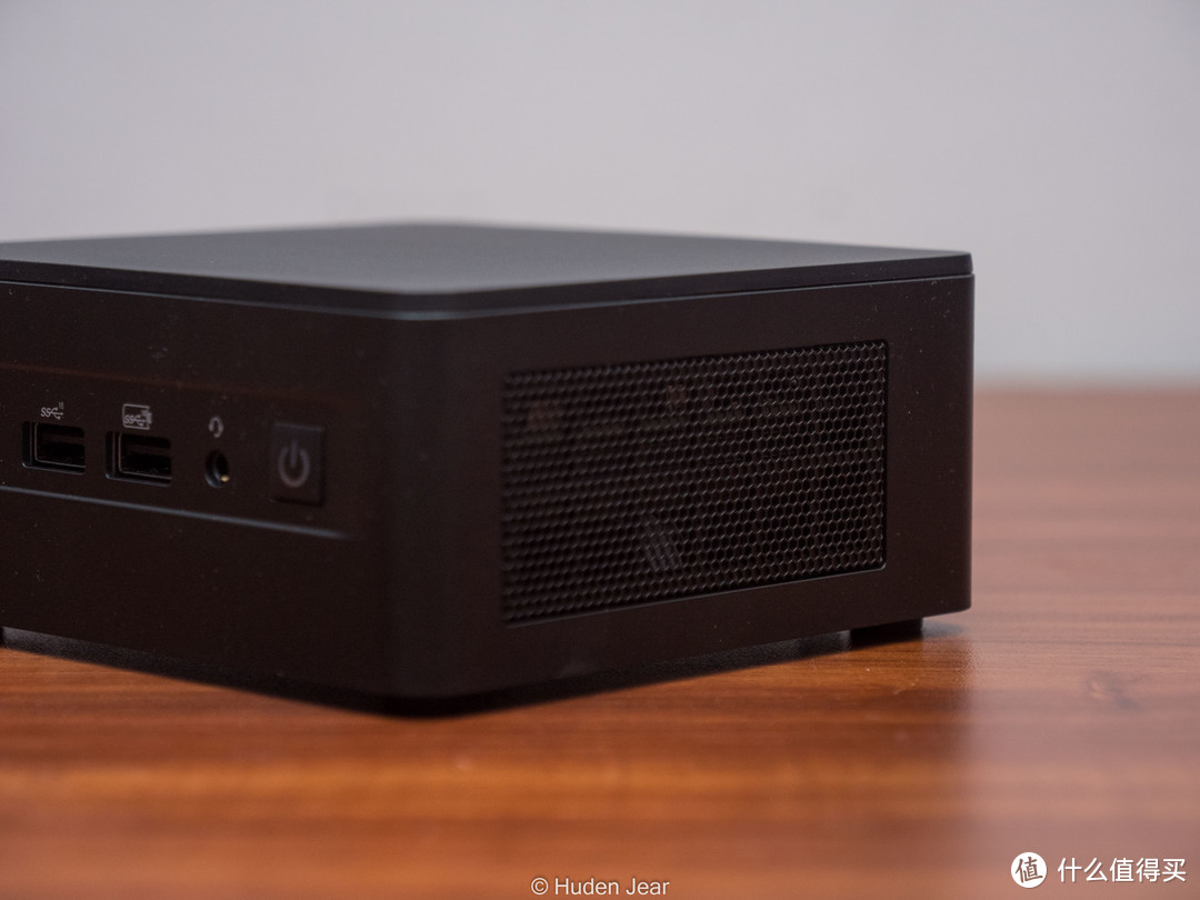 intel NUC12 华尔街峡谷 i7 测评：迷你小巧，但是性能强劲