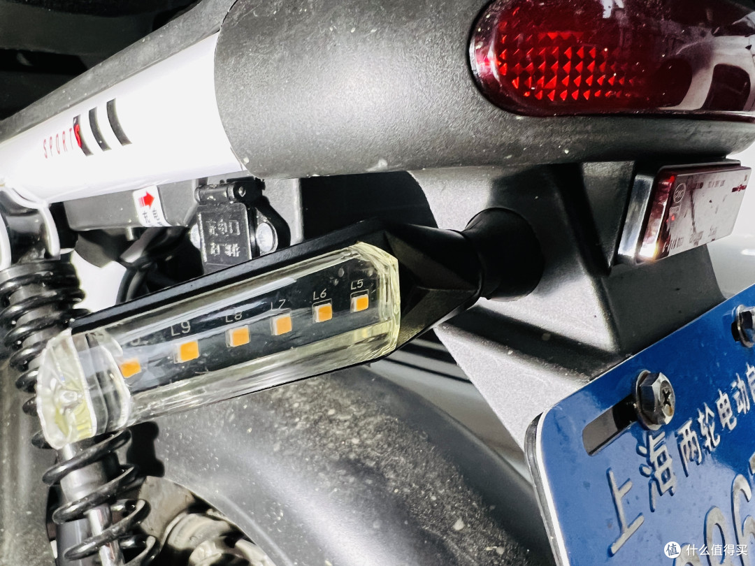 驾乘更安全--电动车加装转向灯详细步骤