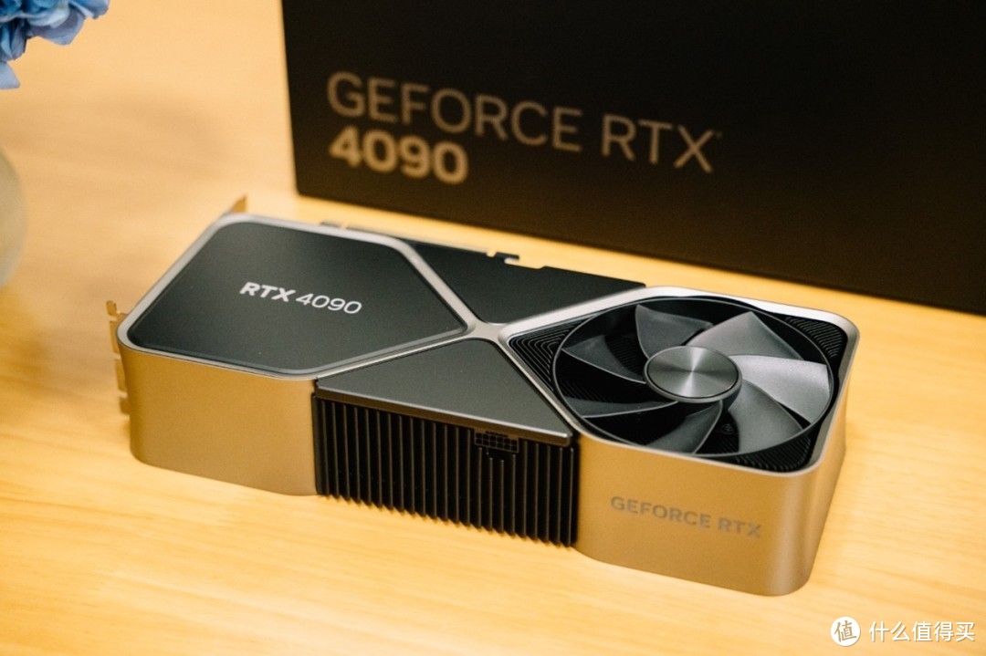 NVIDIA GeForce RTX 4090 Founders Edition开箱：仪式感拉满