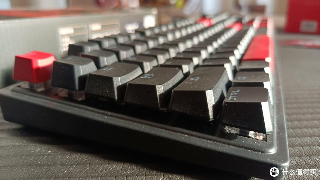玩游戏，这款键盘手感太好了！血手幽灵S510N机械轴游戏键盘评测
