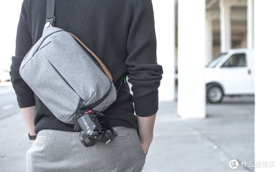 一个 10L 的单肩摄影包要千元值不值：Bellroy Venture Sling 探险家