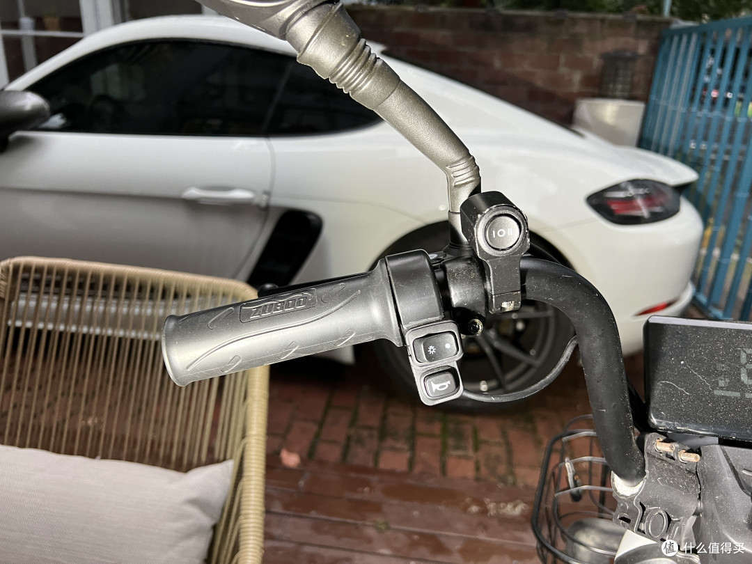 驾乘更安全--电动车加装转向灯详细步骤