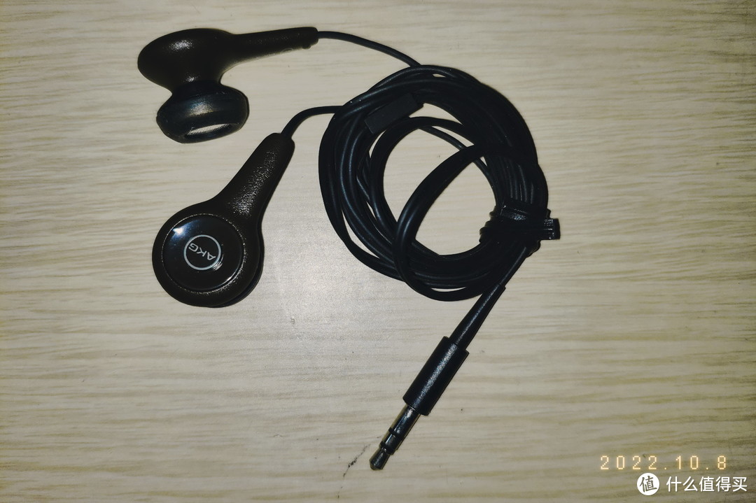 AKG K309