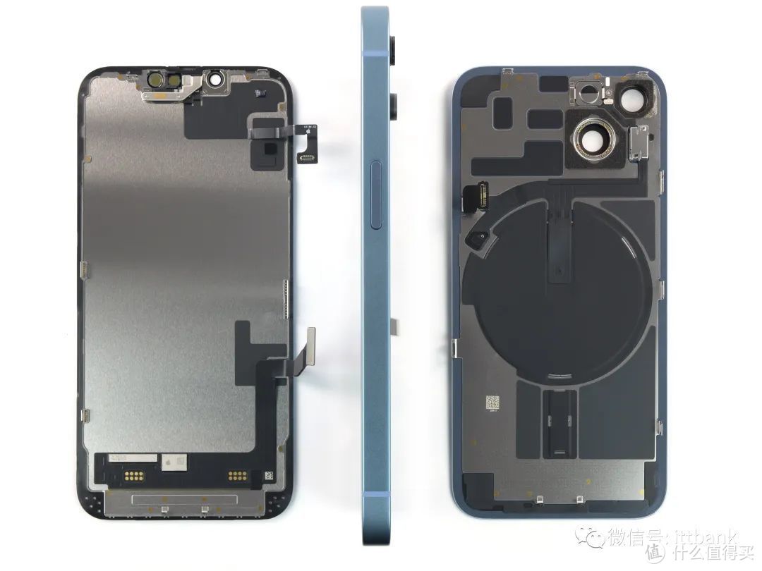 iPhone14三明治设计，更换电池需要开后盖，屏幕排线更细更短